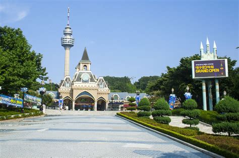 E-World, ekscytujący park rozrywki w centrum Daegu!